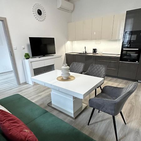No 21 Apartment I Košice Exteriör bild