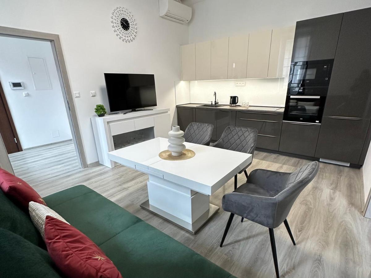 No 21 Apartment I Košice Exteriör bild