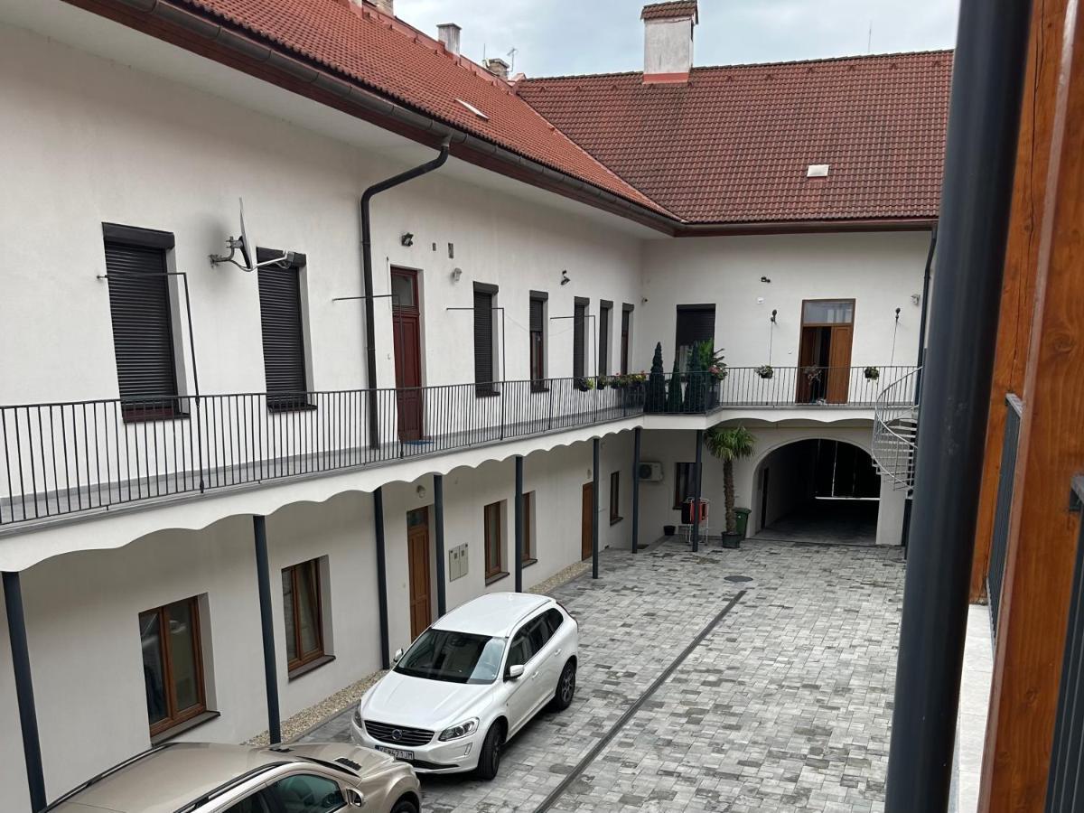 No 21 Apartment I Košice Exteriör bild